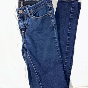 Levi's Dark Blue Women's Skinny Jeans